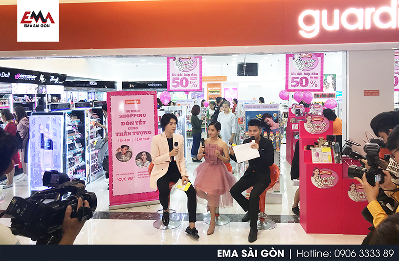 Activation Meet And Greet Guardian Beauty Days
